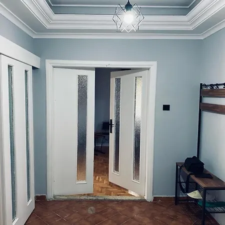Luxury House In Apartman *